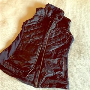 Lululemon Navy Blue Down for a run Vest